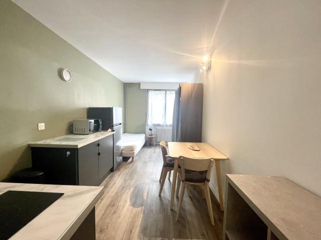 1 PIÉCE 16.49 M2 SECTEUR BOULEVARD LUNDY