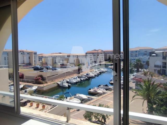 1 pièce, 19m², en location à Sete 350 € par mois
