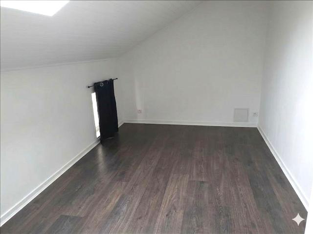 1 pièce 24,15 m² 2ème étage Colocation non autorisée