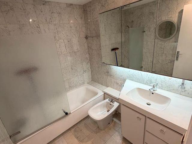 1 Pièce · 33 m² · Paris 75010