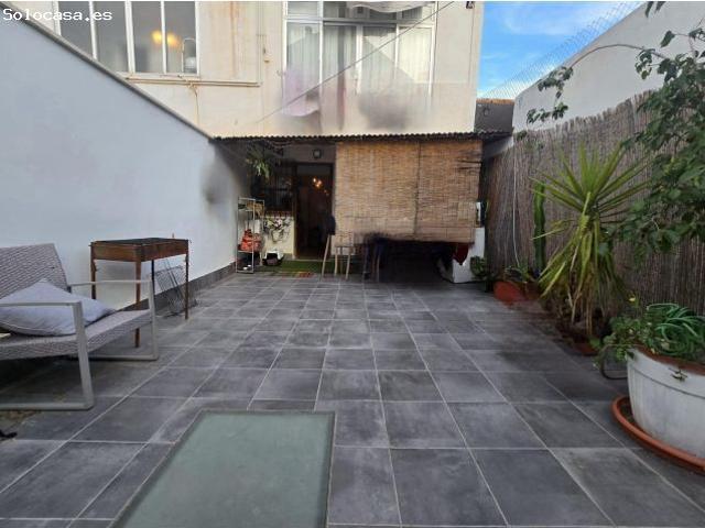 1º PISO CON TERRAZA A 8 MINUTOS DEL CENTRO DE PALMA