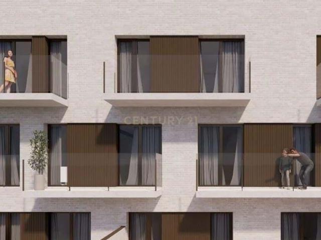1º piso de 2 habitaciones con balcón en Calle del Sol, Sabadell