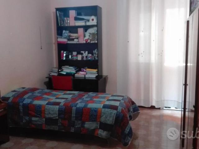 1 Posto letto SOLO DONNE