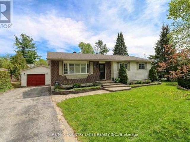 1 Price Drive, Oro Medonte, ON, L3V 6H2 house for sale | Listing ID S13526 | Royal LePage