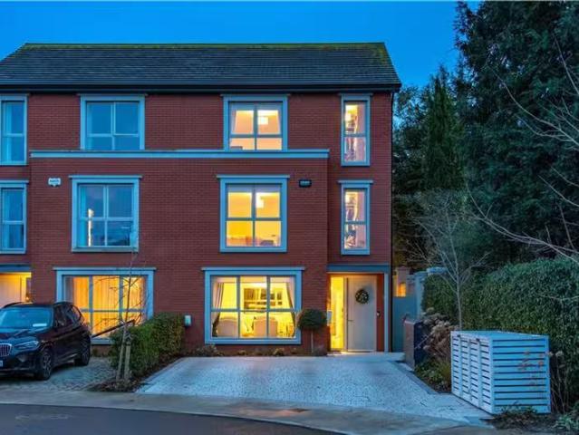 1 Proby Place Blackrock, Blackrock, Co. Dublin, A94WD30 is for.