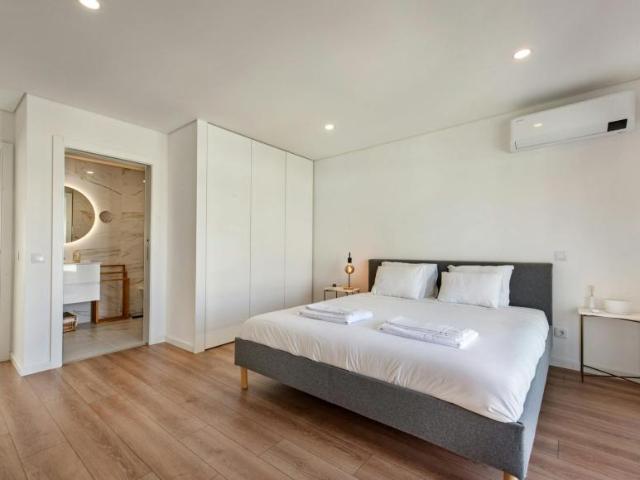 1 quarto, Tavira Tavira 8800 594 102273564