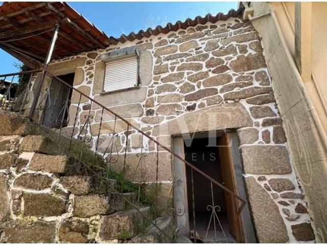 1 quarto, Tondela Tondela 100610074