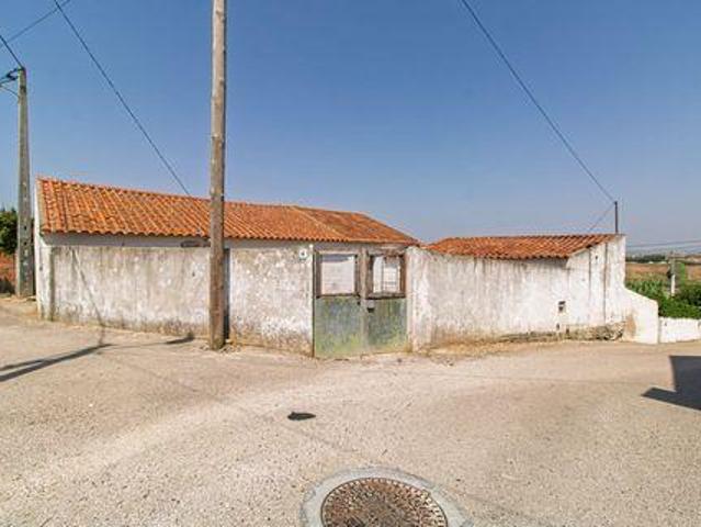 1 quarto, Torres Vedras Lisboa LS93857977