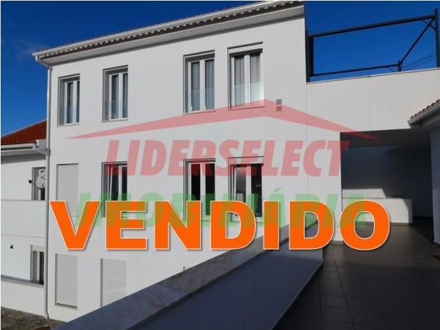1 quarto, Torres Vedras Torres Vedras 99288542