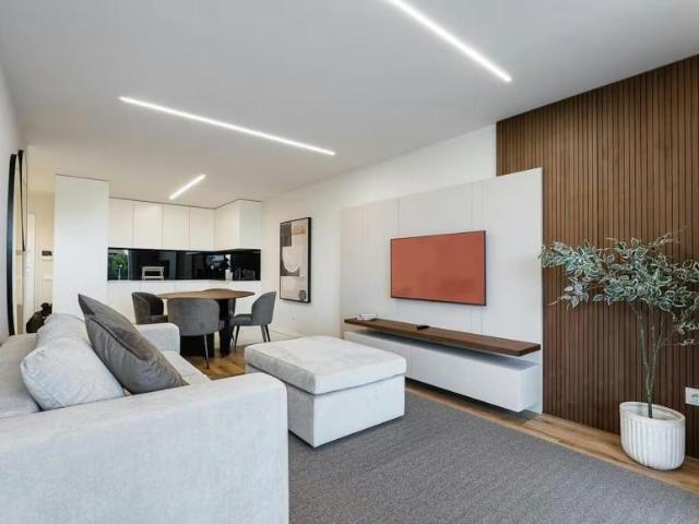 1 quarto, Vila Nova de Gaia Vila Nova de Gaia 4405 728 104037122