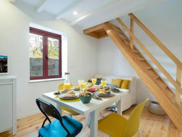 1 quarto, Vila Nova de Gaia Vila Nova de Gaia 4400 074 104599517