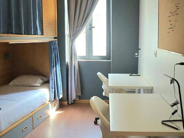 1 quarto, Vila Nova de Gaia Vila Nova de Gaia 4430 173 LS101850673