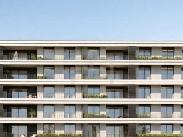 1 quarto, Vila Nova de Famalicão Vila Nova de Famalicão 105058775