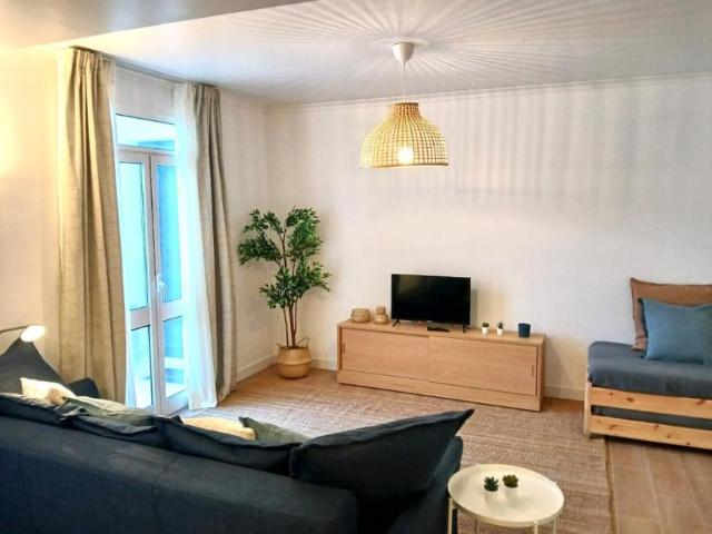 1 quarto, Vila Baleira Vila Baleira 100201579