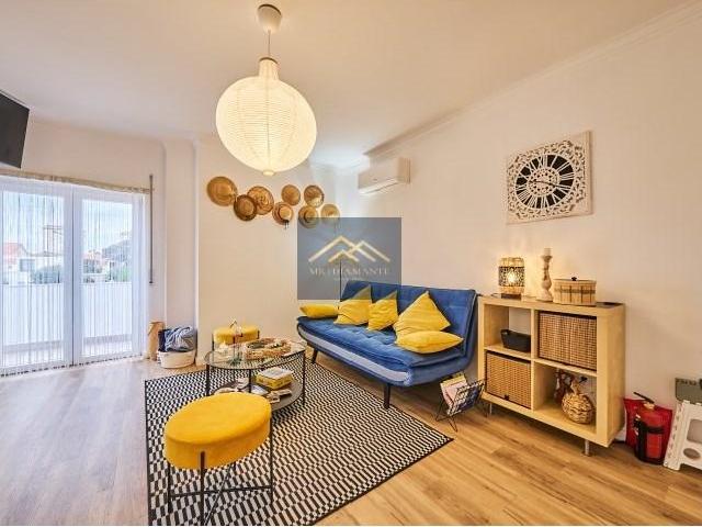 1 quarto, Almada Almada 101958768