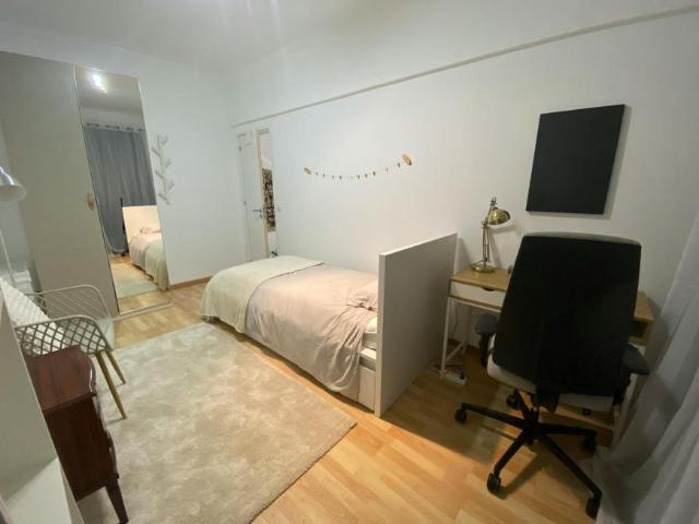1 quarto, Almada Almada 2800 138 99688055
