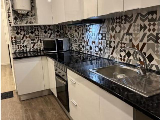Amadora Amadora 104476889
