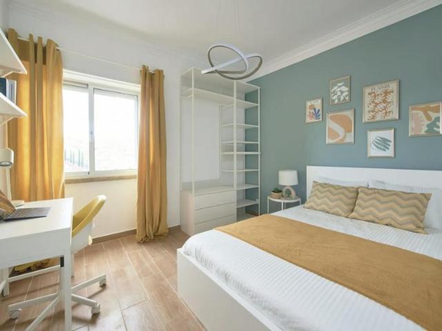 1 quarto, Amadora Amadora 2720 102848007