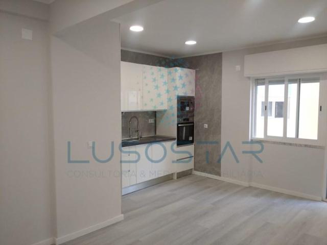 1 quarto, Amadora Amadora LS103015841