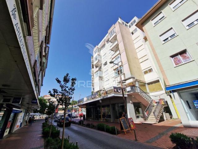 1 quarto, Amadora Lisboa 103117732