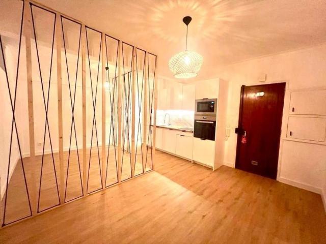 1 quarto, Amadora Lisboa 104364876