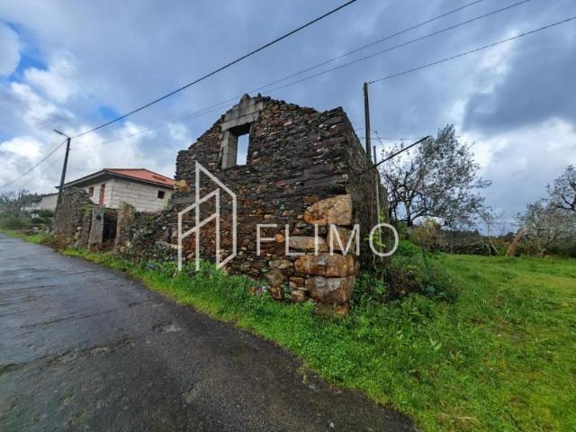 1 quarto, Aveiro Castelo de Paiva 4550 LS99934571