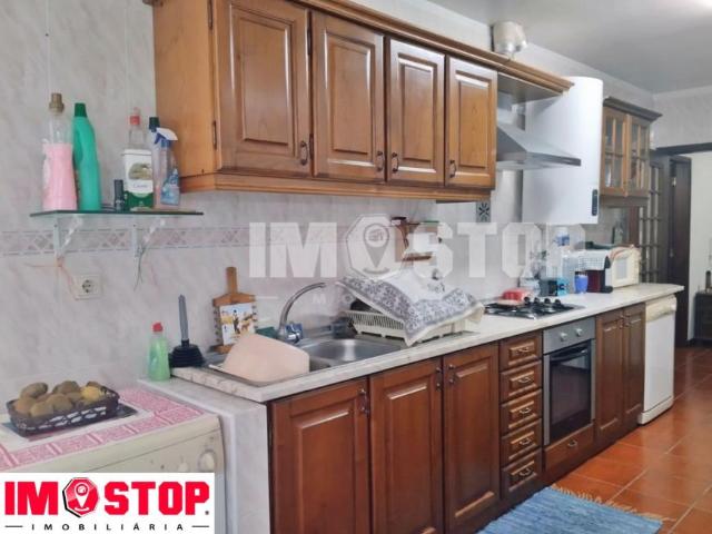 1 quarto, Aveiro Águeda 3750 LS97480709
