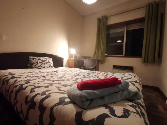 1 quarto, Azurém Azurém 4800 LS97634579