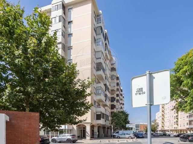 1 quarto, Barreiro Setúbal 103396518