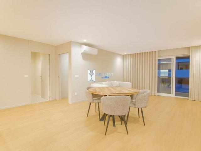 1 quarto, Braga Vila Nova de Famalicão 4760 LS102551376