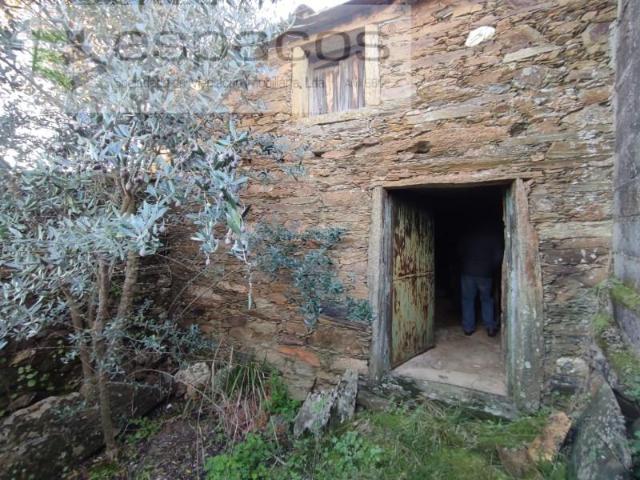 1 quarto, Castelo Branco Castelo Branco 97121000