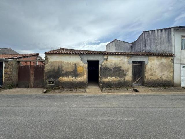 1 quarto, Coimbra Miranda do Corvo 3220 LS101469209