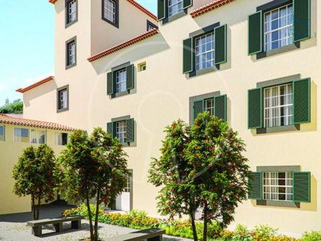 1 quarto, Funchal Madeira LS102721789