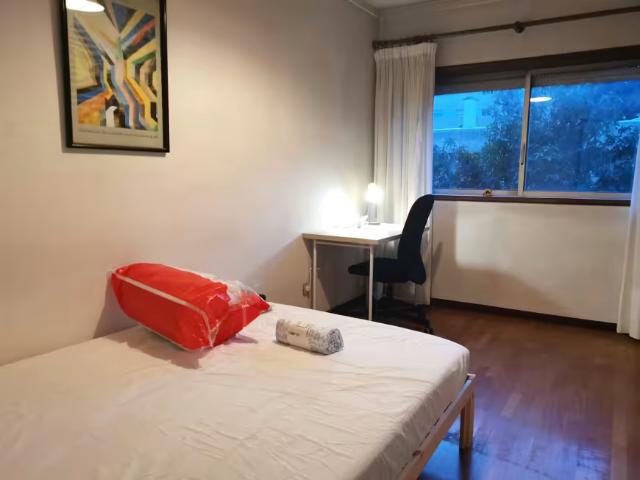 1 quarto, Guimarães Guimarães 4800 040 LS97634407