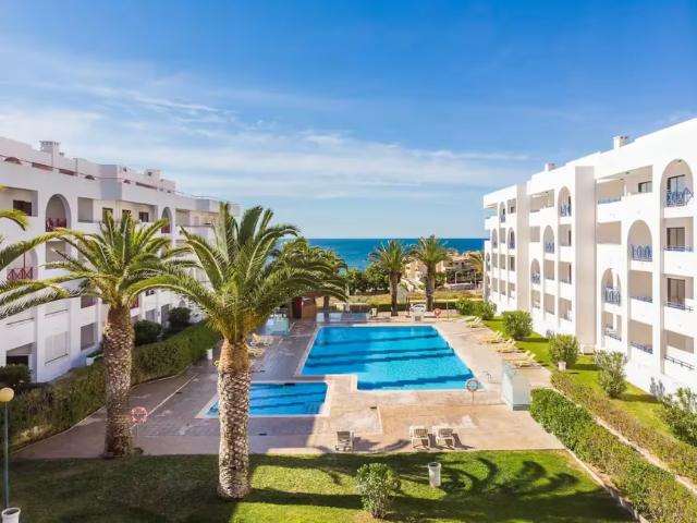 1 quarto, Lagoa Lagoa 8400 450 98636110