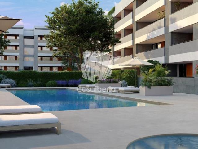 1 quarto, Lagos Lagos 8600 96429496