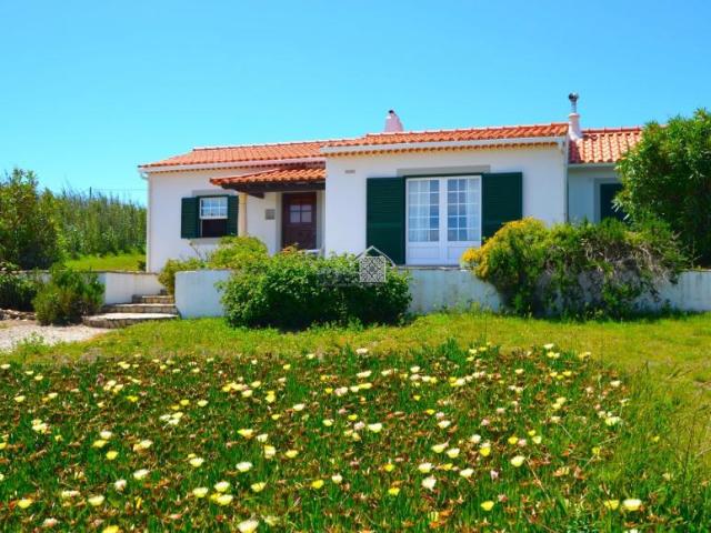 1 quarto, Leiria Alcobaça 2460 102467562