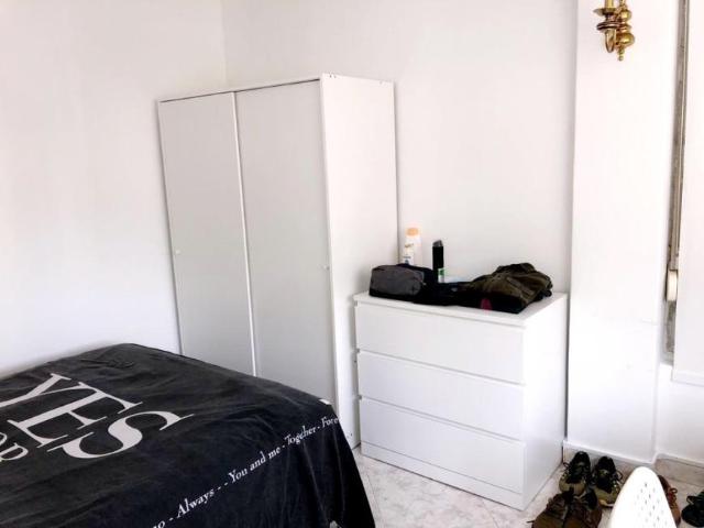 1 quarto, Linda Linda 102814658