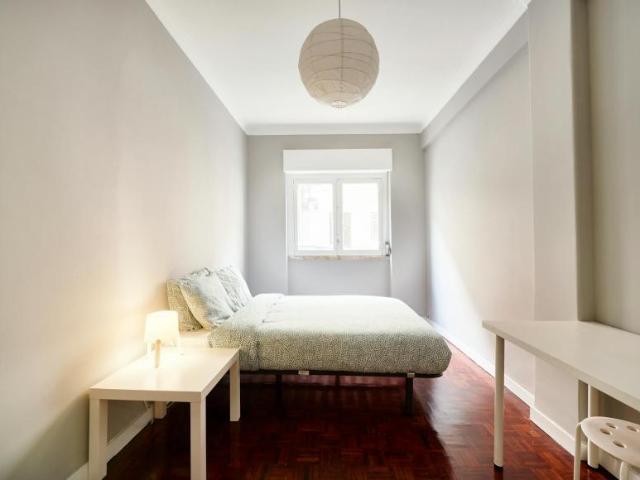 1 quarto, Lisbon Lisbon 1500 007 101851250