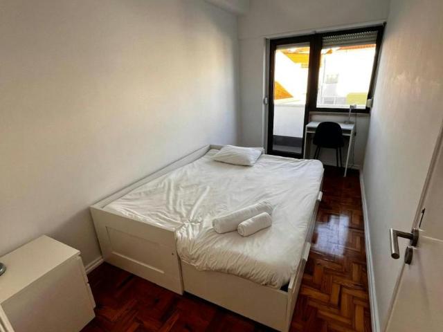 1 quarto, Lisbon Lisbon 1600 019 101841374