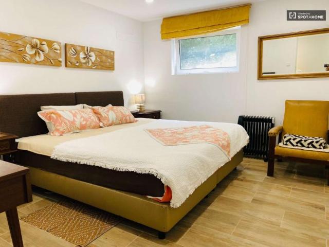 1 quarto, lisbon lisbon 1600 038 LS99939597