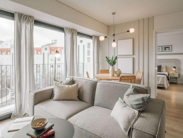 1 quarto, lisbon lisbon 1600 032 102471705