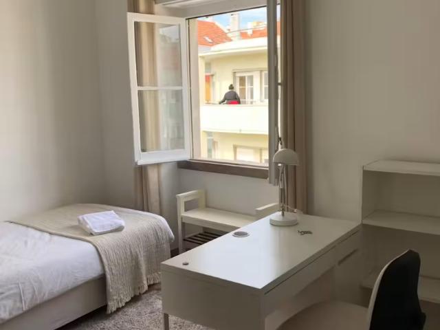1 quarto, Lisbon Lisbon 1600 95915300