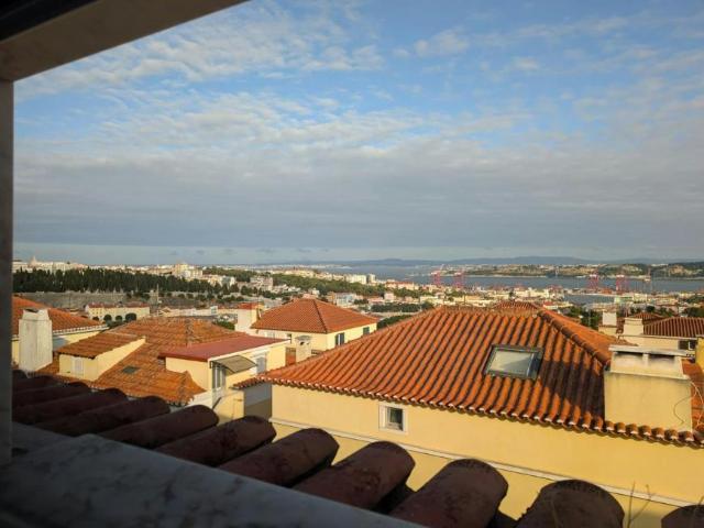 1 quarto, Lisbon Lisbon 1700 176 104364511
