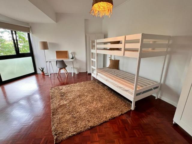 1 quarto, Lisbon Lisbon 1800 166 100715284
