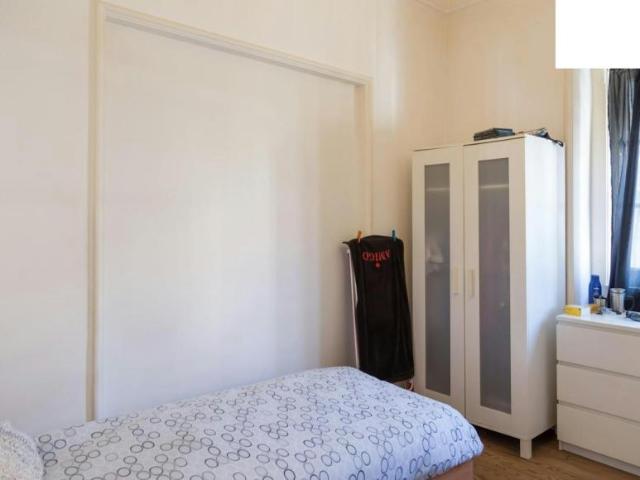 1 quarto, Lisbon Lisbon 1900 266 102855551