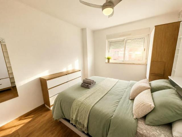 1 quarto, Lisbon Lisbon 1900 456 104682275