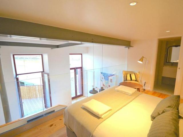 1 quarto, Lisbon Lisbon 1990 143 LS91728393