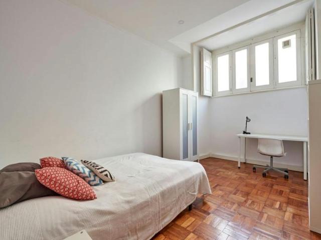 1 quarto, Lisbon Lisbon 1000 049 99635264