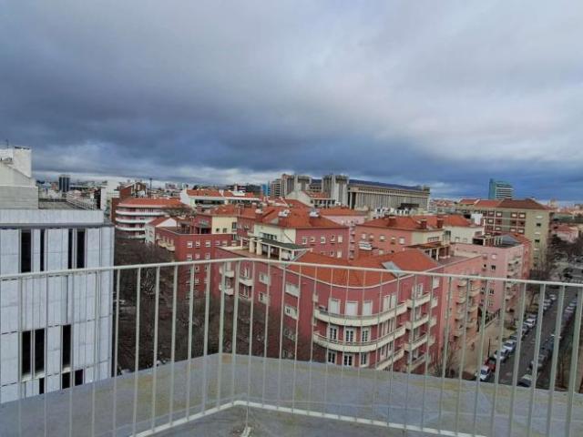 1 quarto, lisbon lisbon 1000 113 100449295